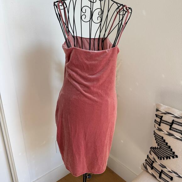 Naked Wardrobe Mauve Pink Velvet Bodycon Mini Dress NEW Large- Party/Date/Formal - Picture 4 of 9